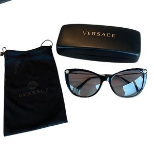 Versace Medusa cat eyes shaped sunglasses